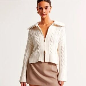 Abercrombie Merino Wool Blend Collated Full-Zip Sweater